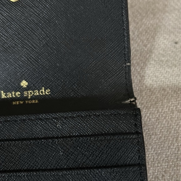 Black Kate Spade card holder with ID window - Picture 4 of 5